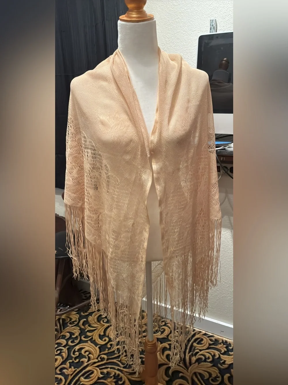 Light Beige Fringe Shawl Wrap - Unbranded. Vintage.